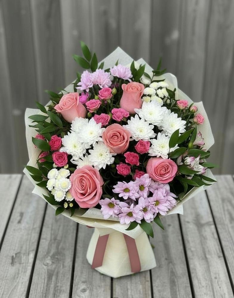 Букет цветов из: Альстромерии, Гвоздики, Розы и Хризантемы в Скоропусковском