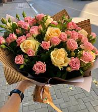 Букет цветов из:  Розы #REPLACE_PRED# Скоропусковском