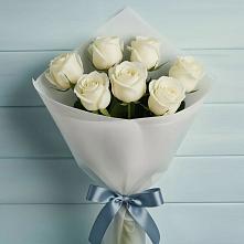 Букет 7 Белых роз Эдлесс Лав в Скоропусковском