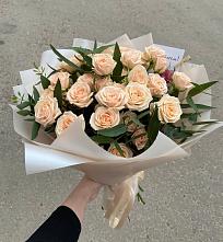 Букет Кремовые розы Латте в Скоропусковском