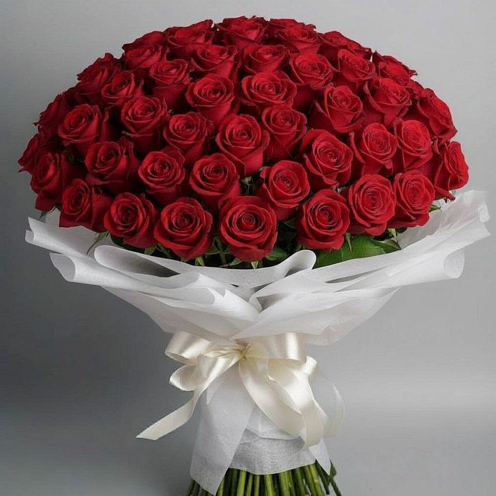 Букет 101 Красная роза Блэк Мэджик в Скоропусковском