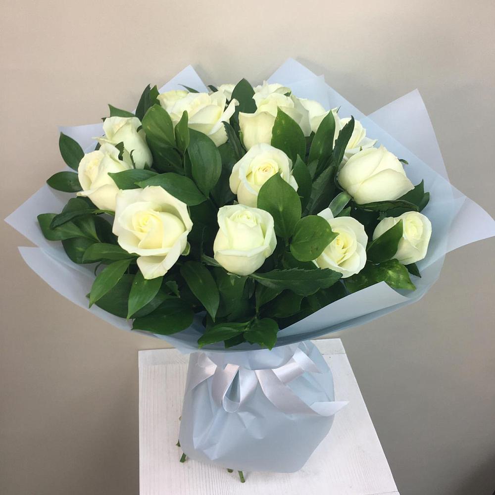 Букет 15 Белых роз Проуд в Скоропусковском