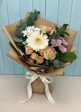 Букет цветов из:  Герберы и Хризантемы #REPLACE_PRED# Скоропусковском