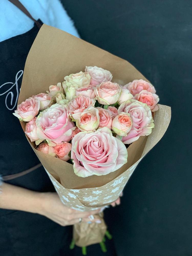 Букет цветов из: Хризантемы и Розы в Скоропусковском