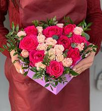 Цветочная композиция из Розы в коробке #REPLACE_PRED# Скоропусковском