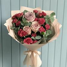 Букет цветов из:  Гвоздики и Розы в Скоропусковском
