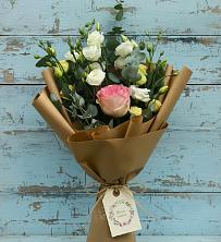 Букет цветов из:  Розы и Лизиантусы в Скоропусковском